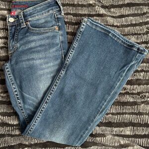 Lucky Brand Low Rise Flare Ankle Cut Denim Jeans